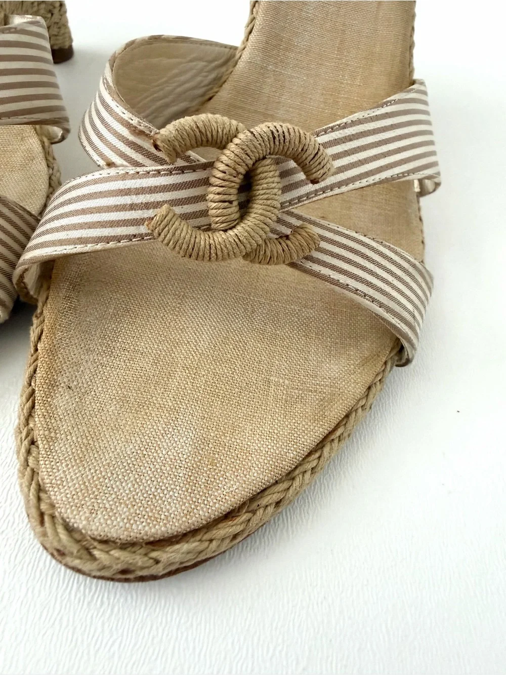 CHANEL | Vintage CC Logo Espadrille Wedge Sandal Slide Beige Cream EU 37.5